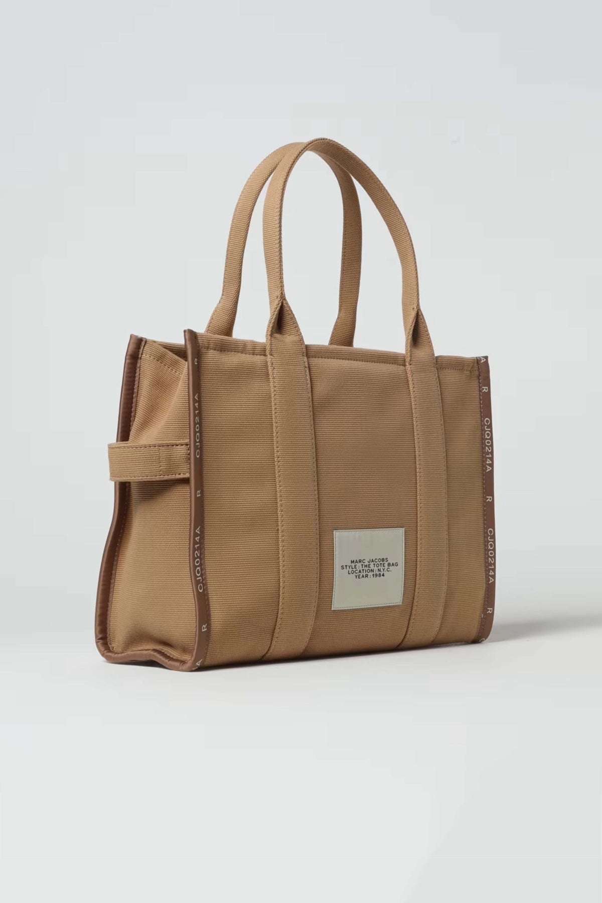 MARC JACOBS M en color MARRON (2)