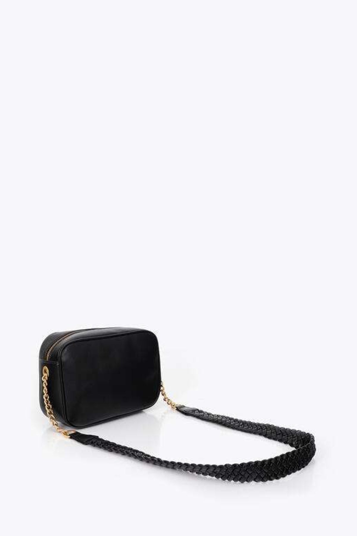 LOLA CASADEMUNT PADDED SHOULDER BAG WITH MINI STUDS en color NEGRO (2)