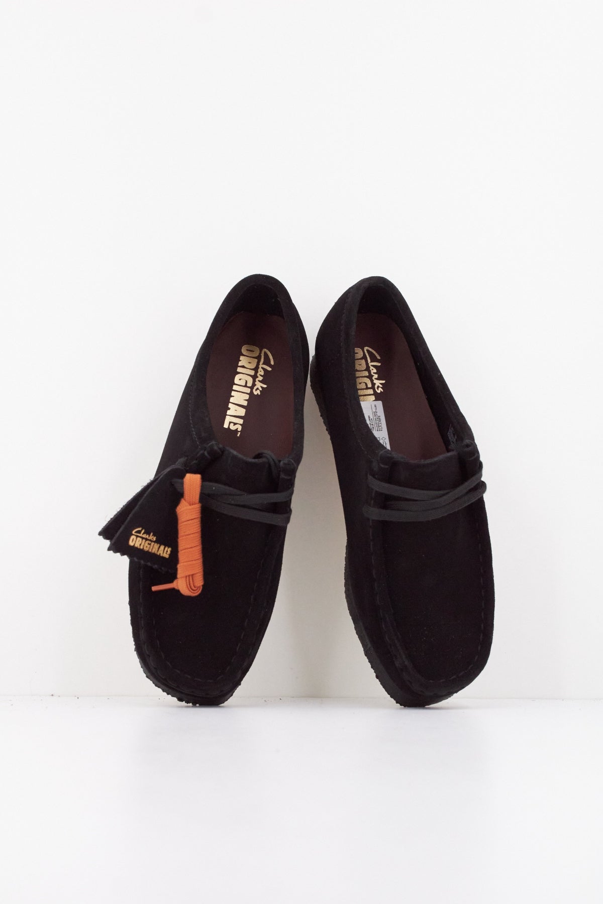 CLARKS ORIGINALS WALLABEE en color NEGRO (3)