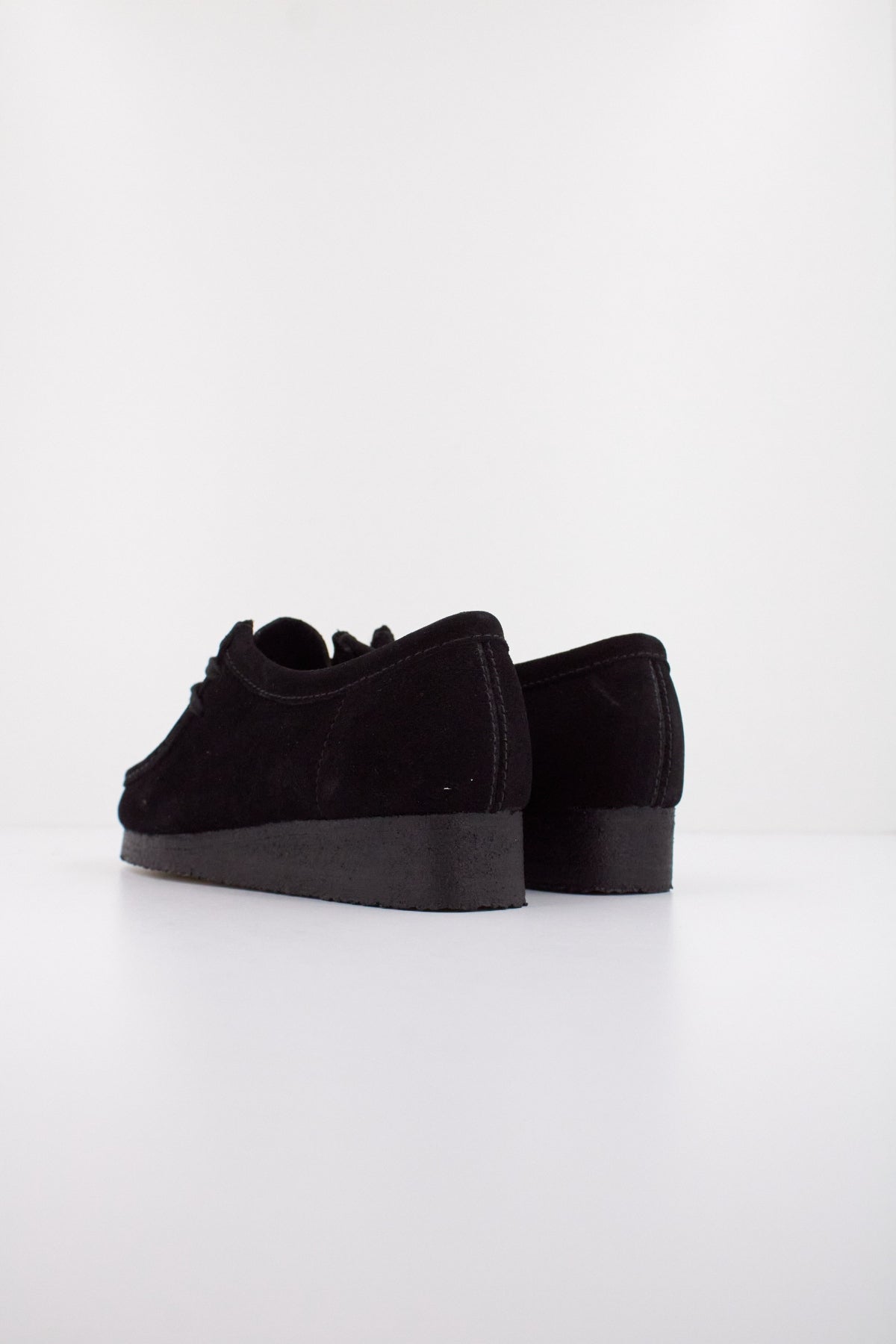 CLARKS ORIGINALS WALLABEE en color NEGRO (4)