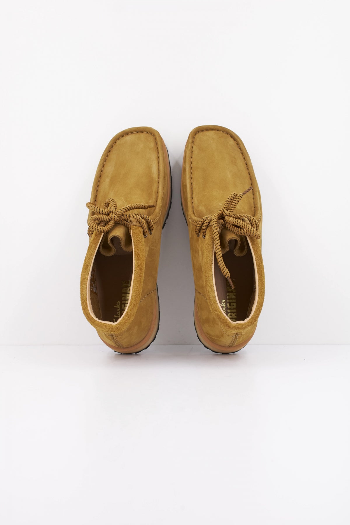 CLARKS ORIGINALS WALLABEE SCOUT en color MARRON CLARO (5)