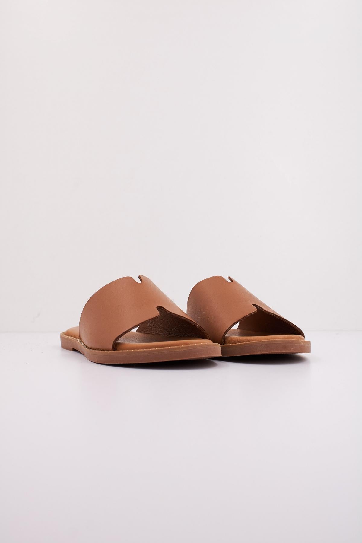 TAMARIS    en color MARRON  (2)