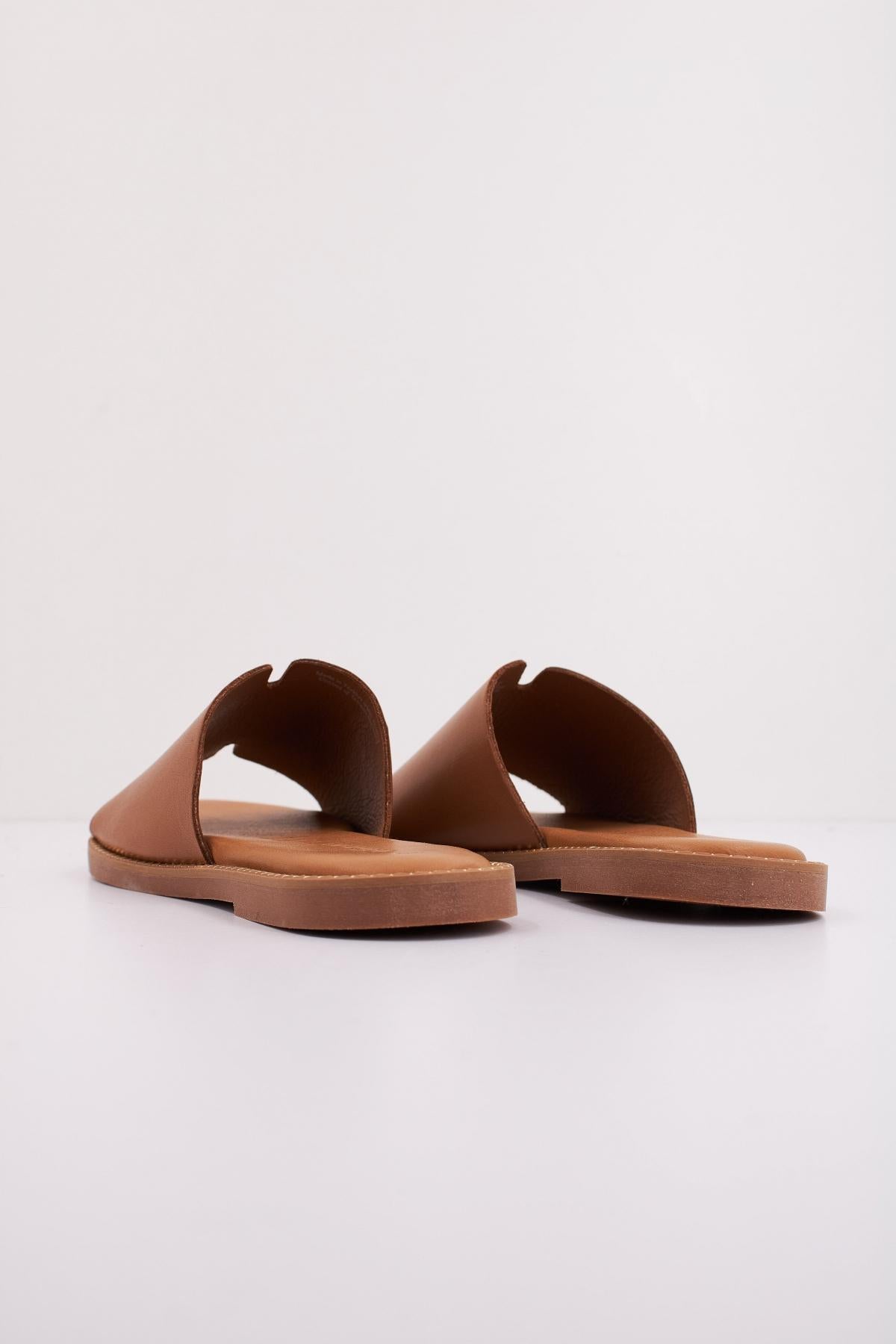 TAMARIS    en color MARRON  (4)