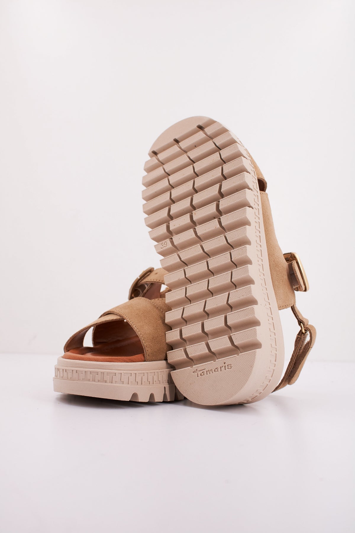TAMARIS en color MARRON CLARO (5)