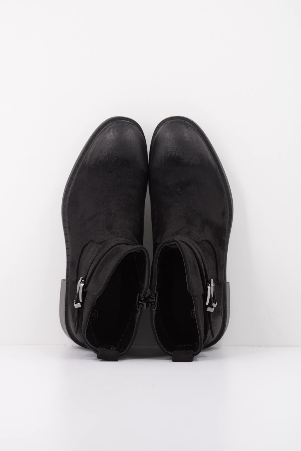 CLAUDIA GHIZZANI WY en color NEGRO (3)