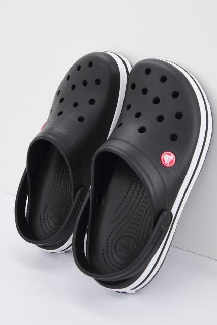 CROCS CROCBAND en color NEGRO (1)