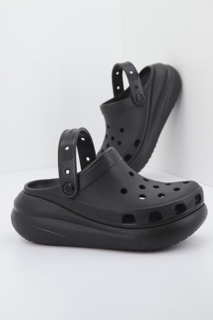 CROCS CLASSIC CRUSH CLOG en color NEGRO (1)