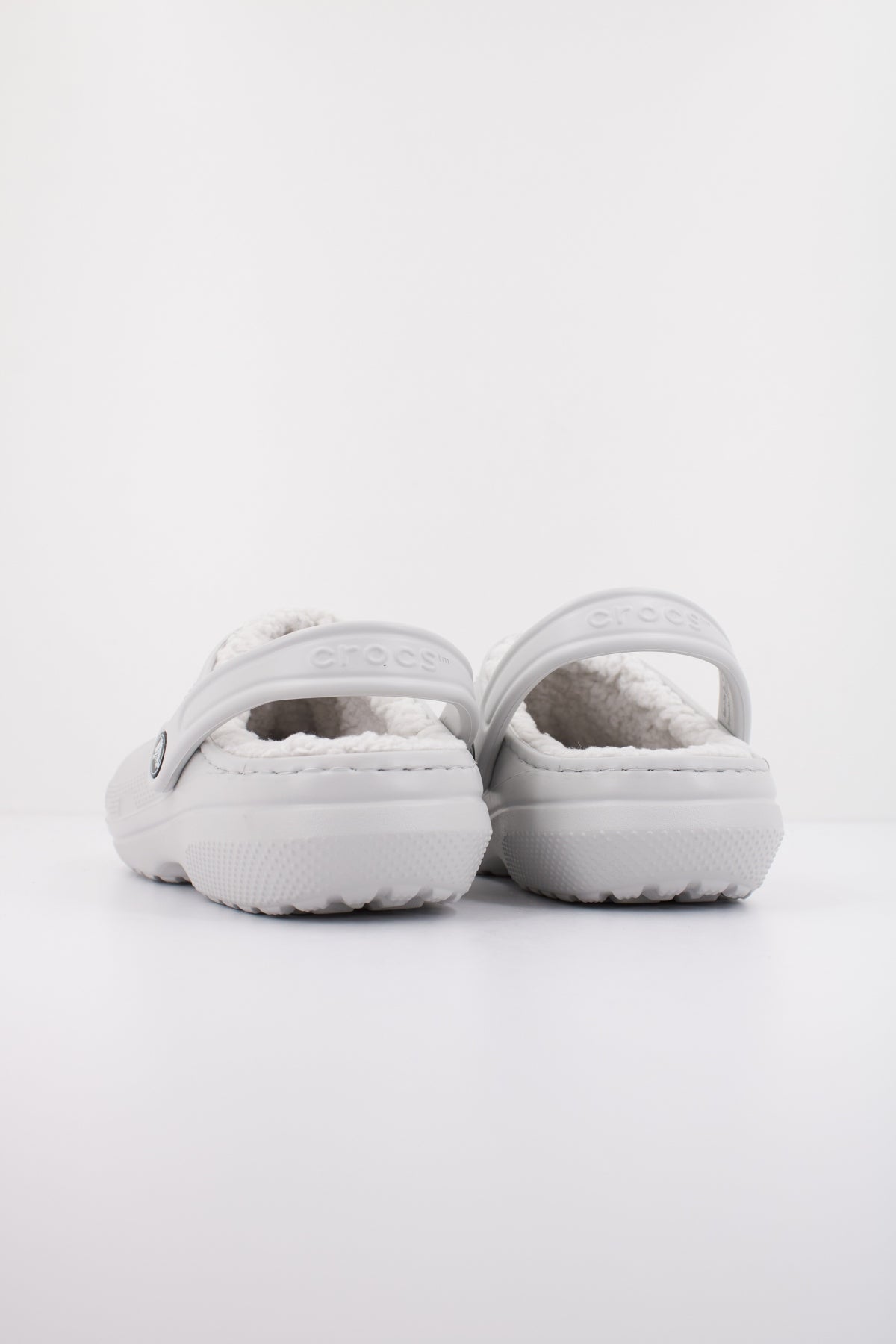 CROCS CLASSIC LINED CLOG en color GRIS (4)