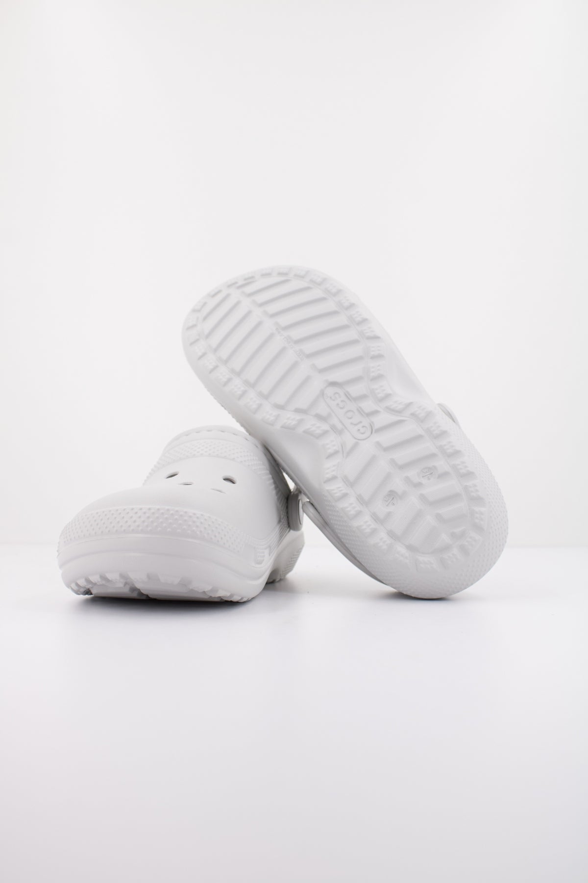CROCS CLASSIC LINED CLOG en color GRIS (5)