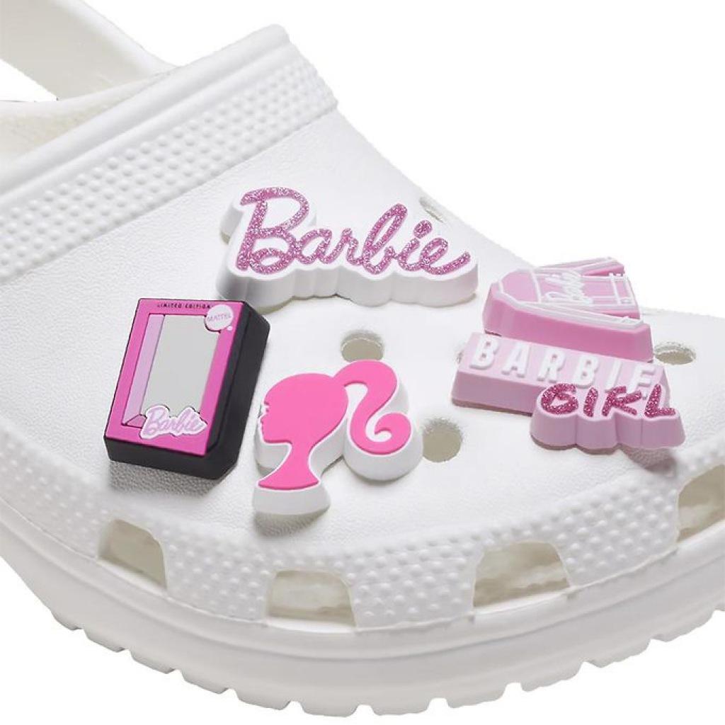 CROCS BARBIE en color ROSA (6)