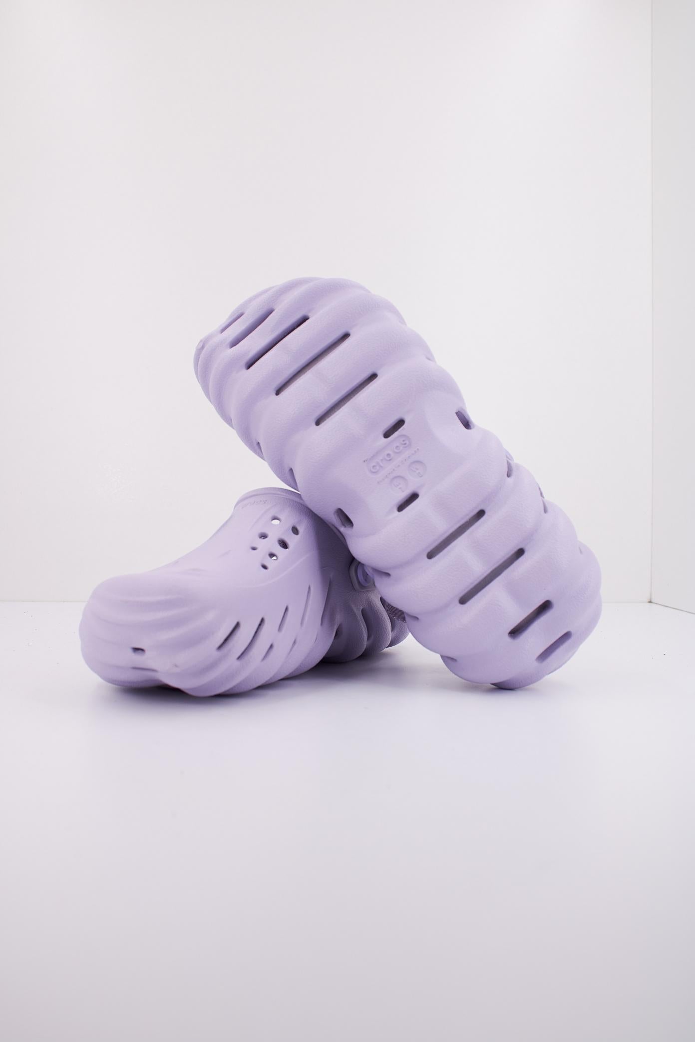 CROCS ECHO CLOG en color VIOLETA (5)