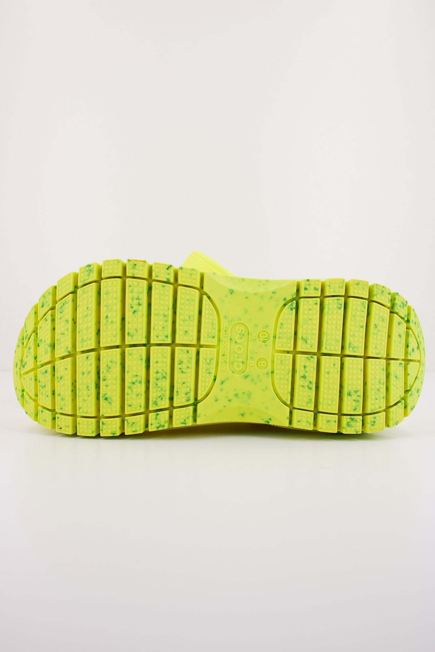 CROCS MEGA CRUSH CLOG en color AMARILLO (5)
