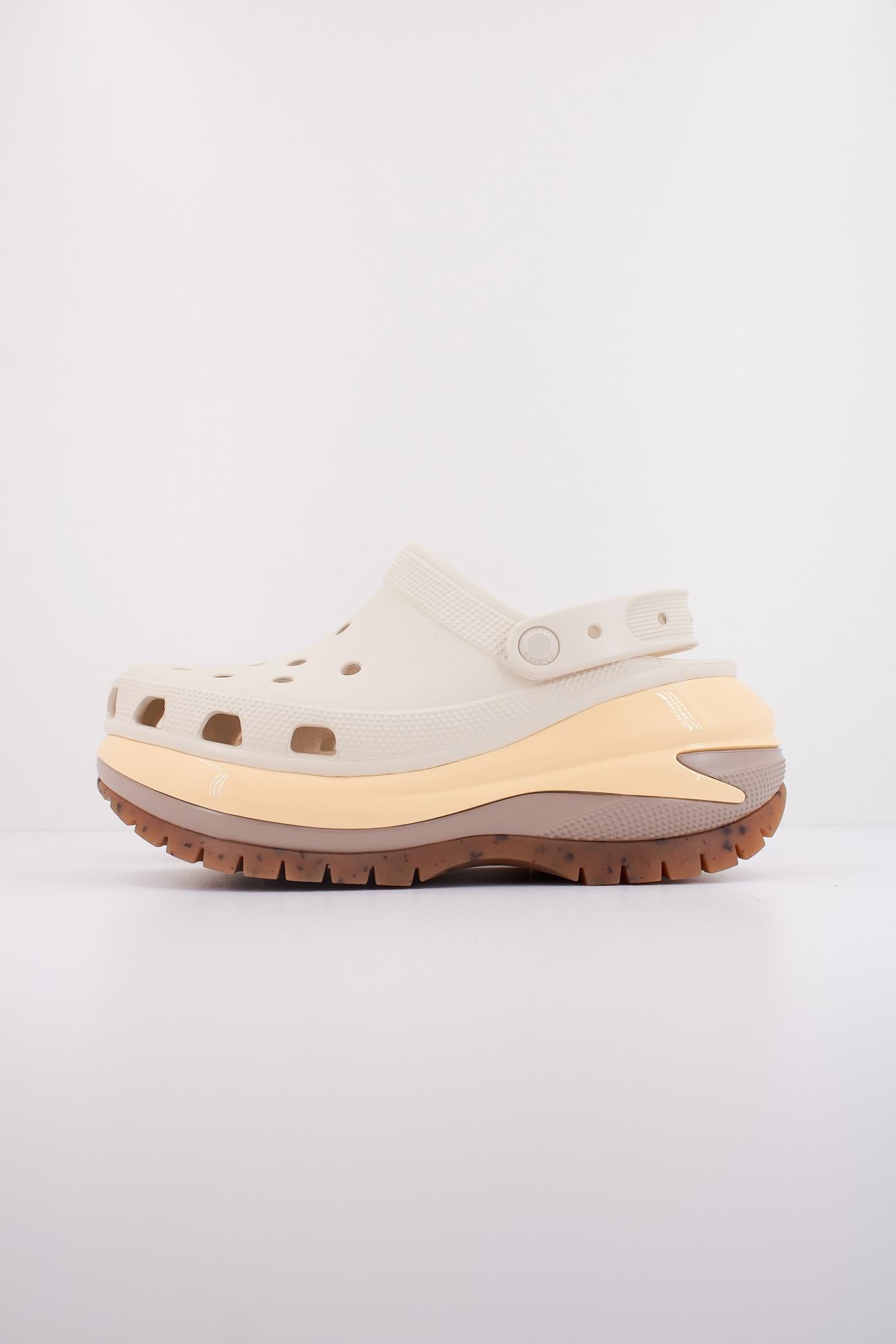 CROCS MEGA CRUSH U en color BEIS (1)