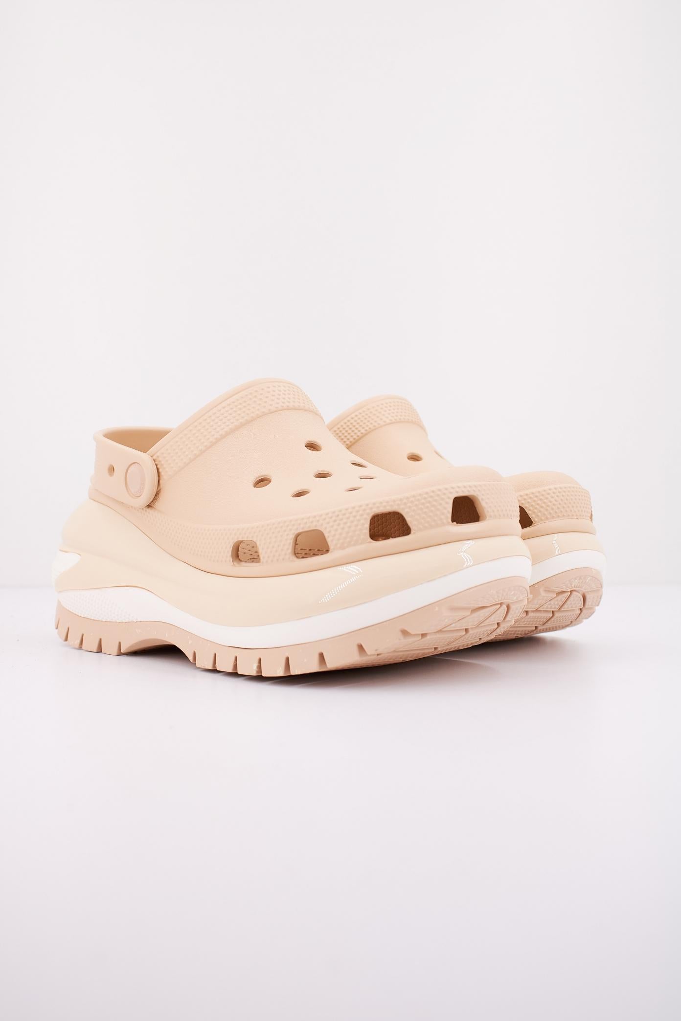 CROCS CLASSIC MEGA CRUSH CLOG en color BEIS (2)