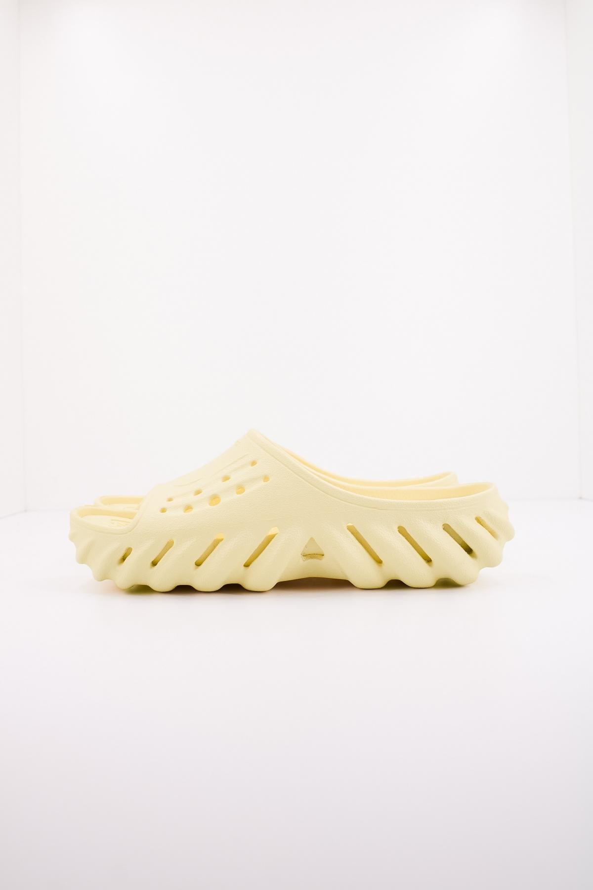 CROCS ECHO SLIDE en color AMARILLO (1)
