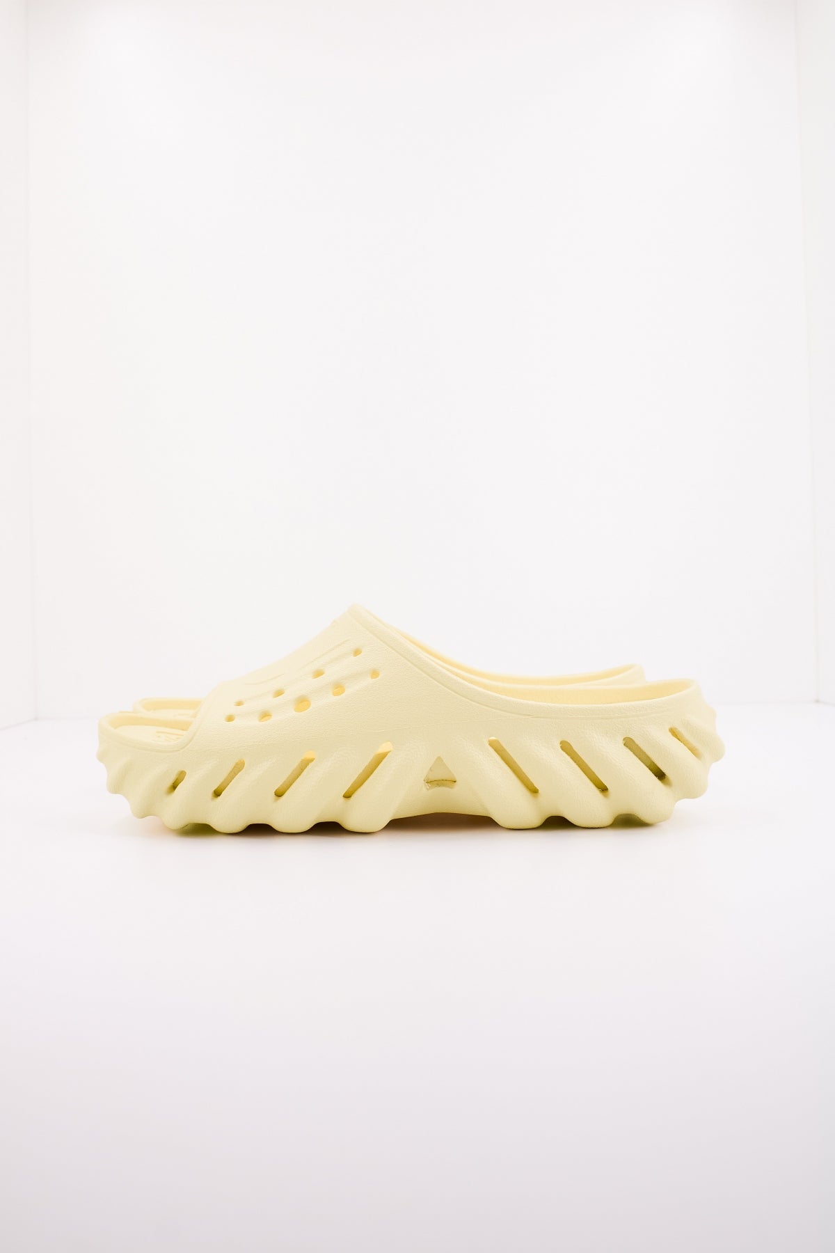 Chanclas Crocs online en Zacaris