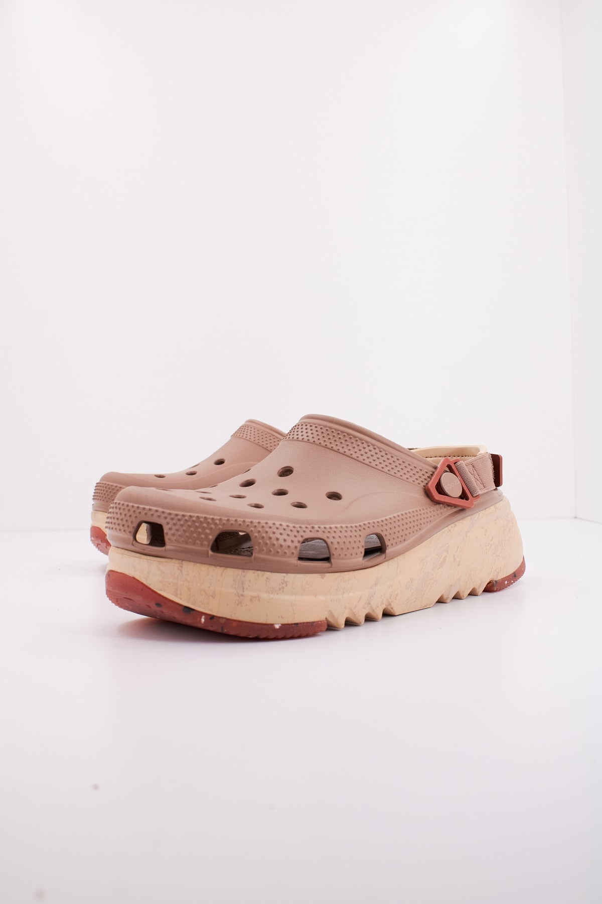 CROCS HIKERXCSPMRBLDCLOG en color MARRON (2)