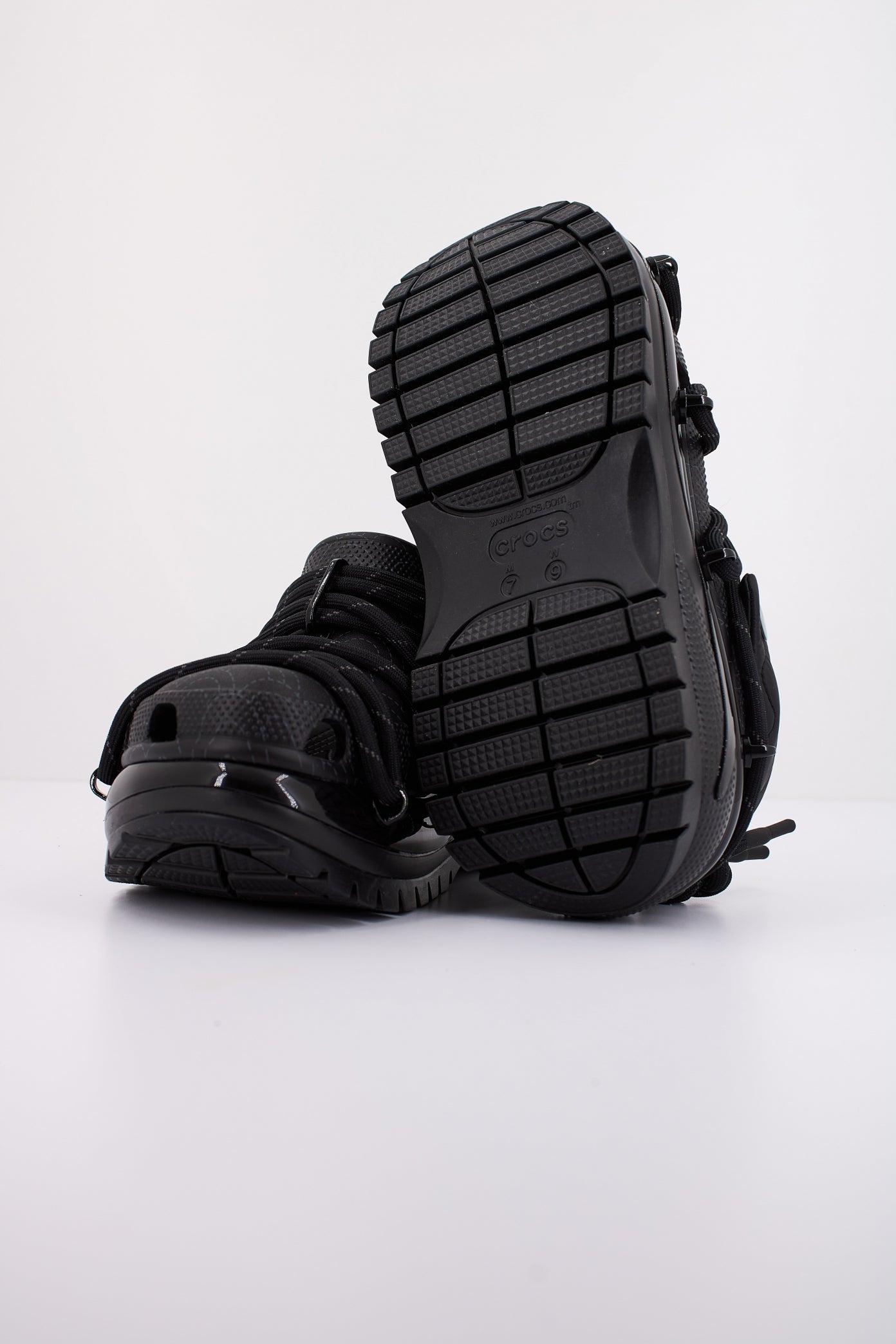 CROCS RAUW AXCROCS en color NEGRO (5)
