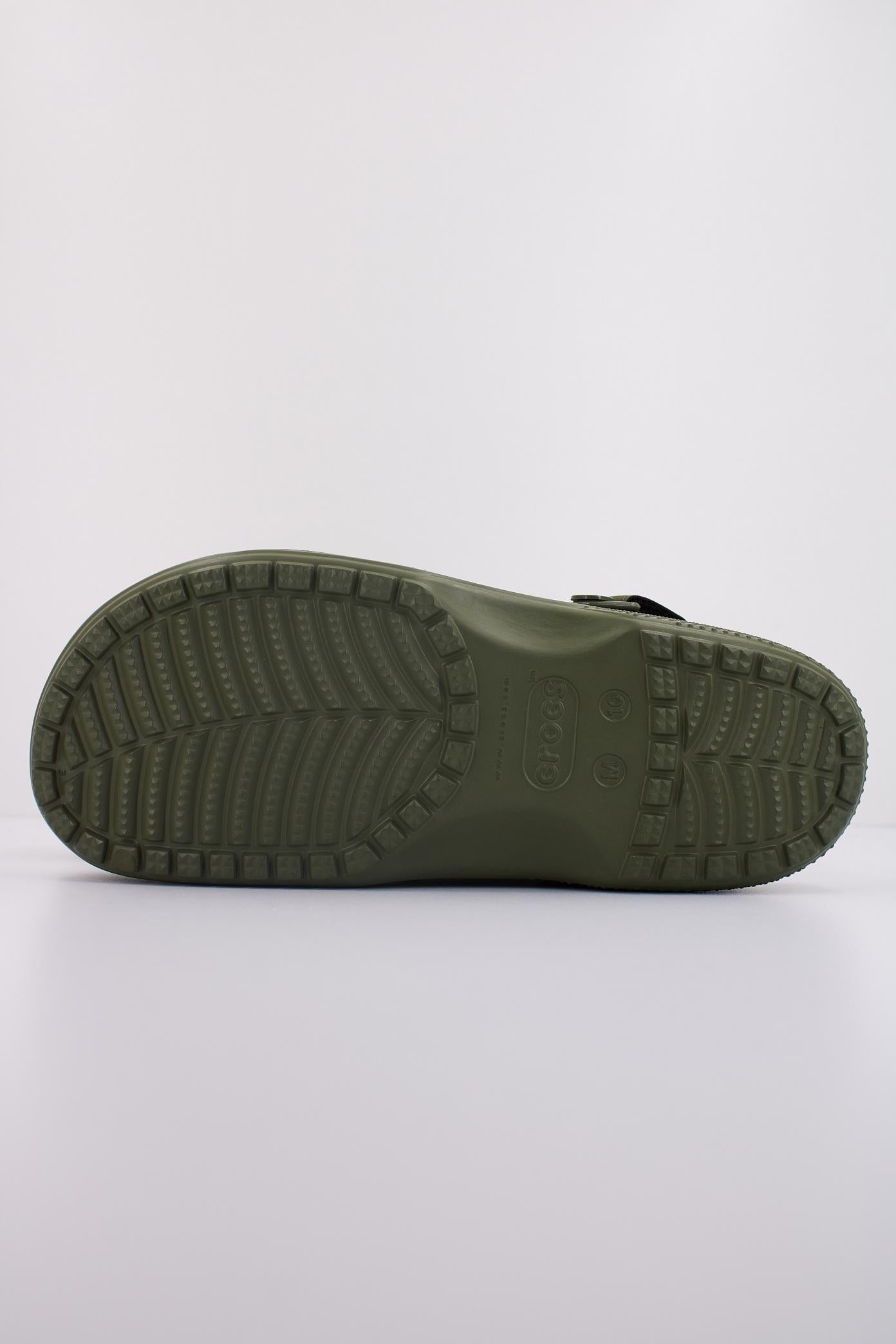 CROCS YUKON VISTA II LR CLOG M en color VERDE (5)