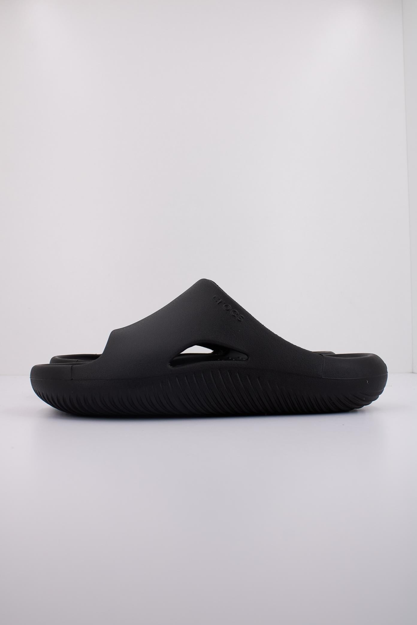 CROCS MELLOW RECOVERY SLIDE en color NEGRO (1)