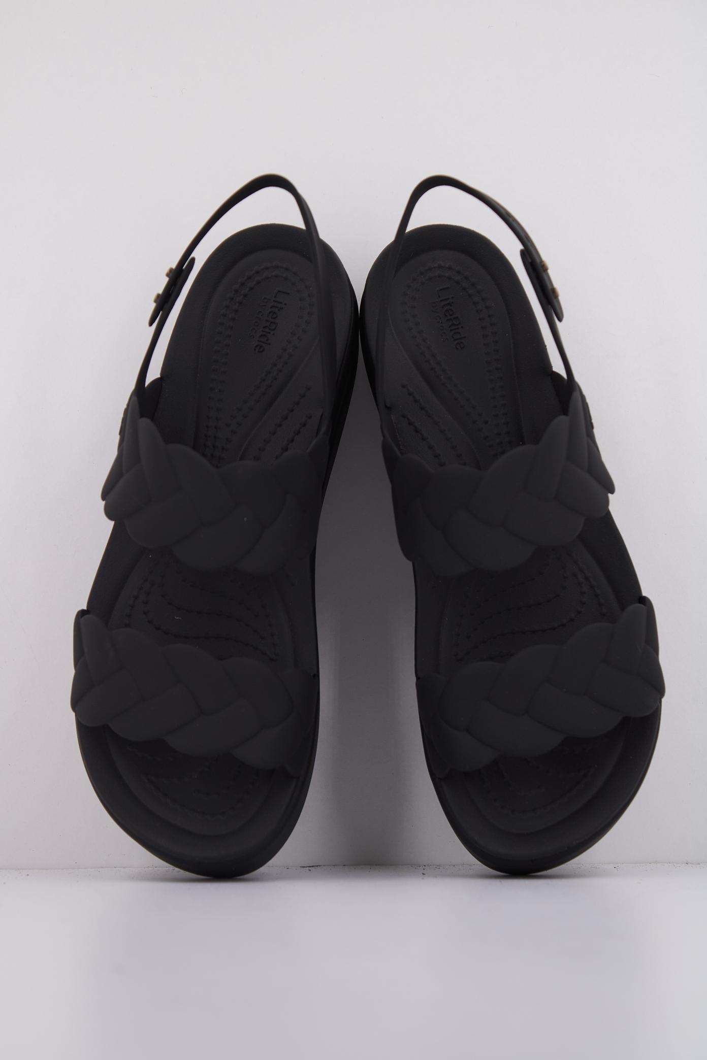 CROCS BROOKLYN WOVEN UPPER LW en color NEGRO (3)