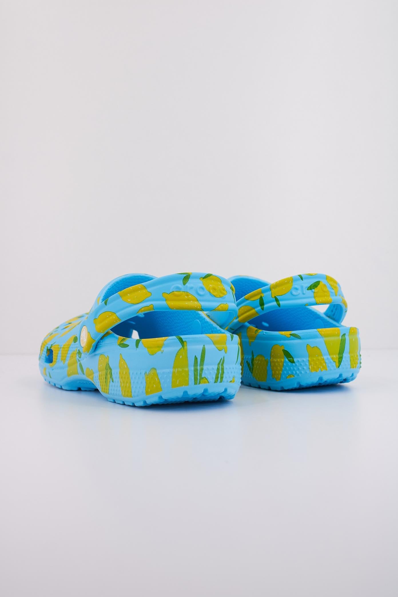 CROCS CLASSIC FRESH FRUITS CLOG U en color AZUL (4)