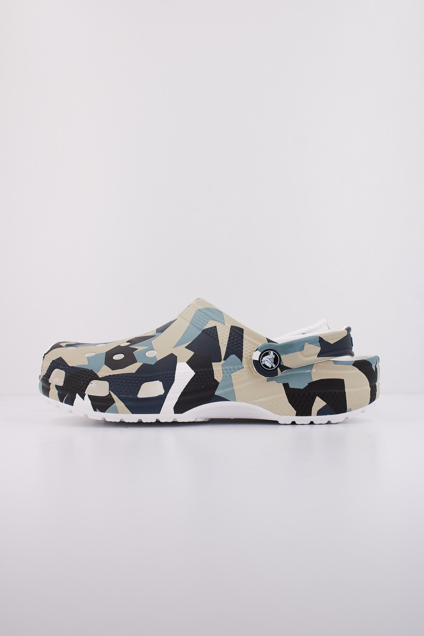 CROCS GEO CAMO CLOG en color ANIMAL PRINT (1)