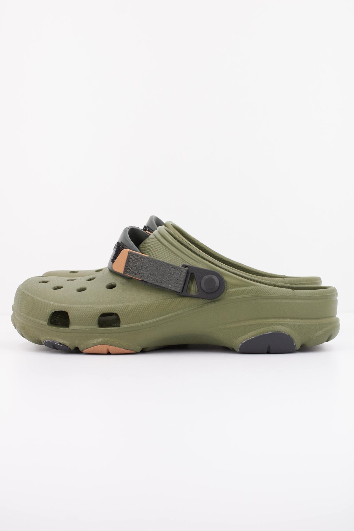 CROCS ALL-TERRAIN CLASSIC en color VERDE (1)