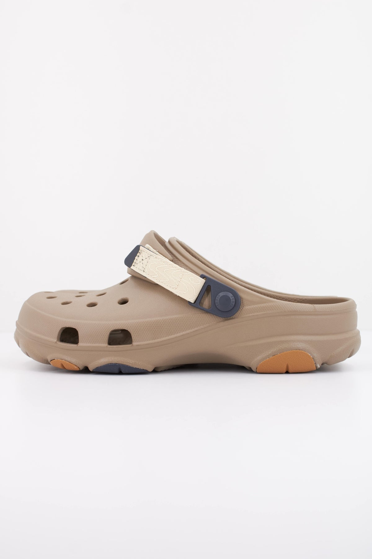 CROCS ALL-TERRAIN CLASSIC en color VERDE (1)