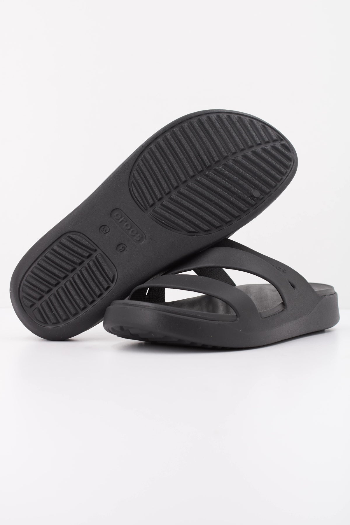 CROCS C en color NEGRO (5)
