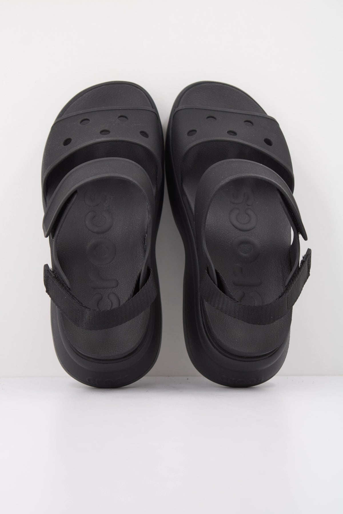 CROCS C en color NEGRO (3)