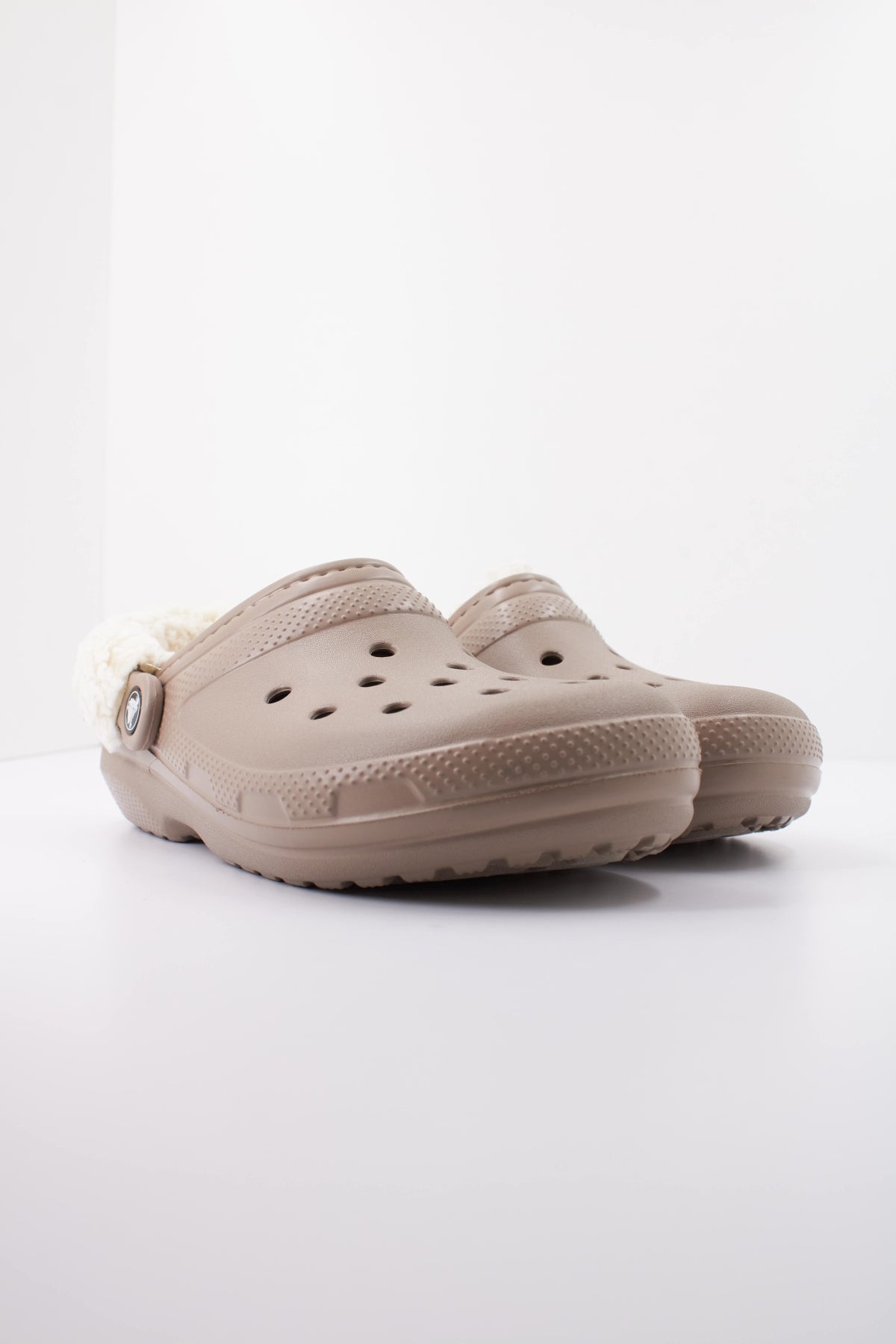 CROCS C CLASSIC FLEECE LINED en color MARRON (2)