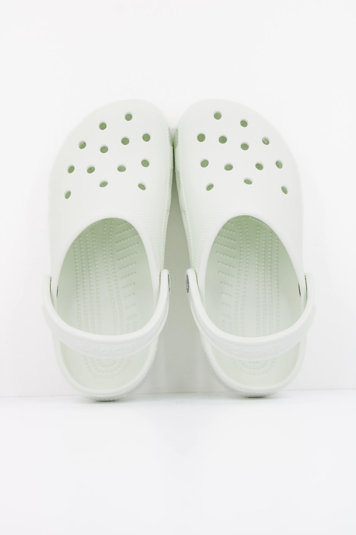 CROCS C CLASSIC U en color VERDE (3)