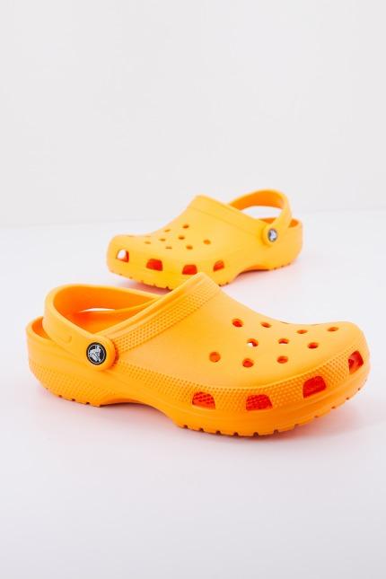CROCS C CLASSIC U en color NARANJA (1)