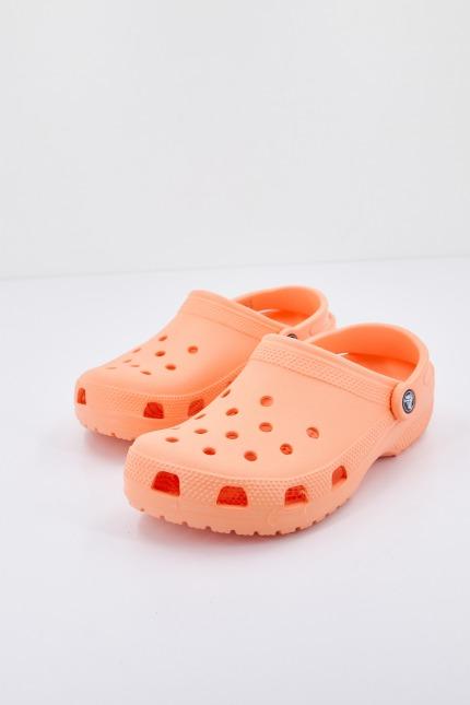 CROCS C CLASSIC U en color NARANJA (2)