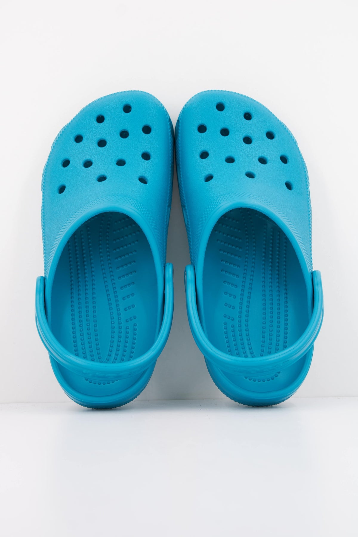 CROCS C CLASSIC U en color AZUL (3)