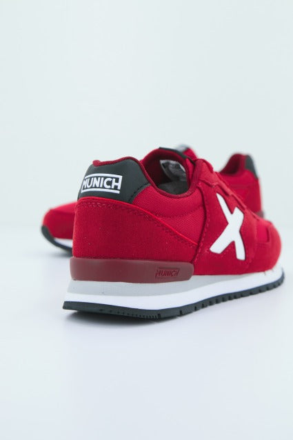 MUNICH DASH KID en color ROJO (3)