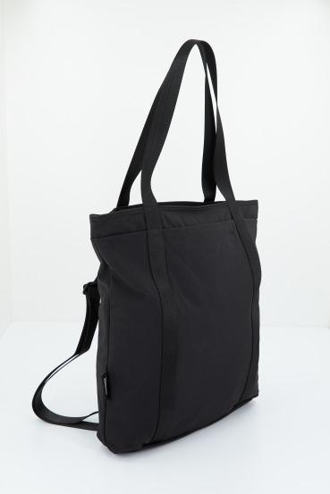 MUNICH M RECYCLED X TOTE BACKPACK en color NEGRO (2)