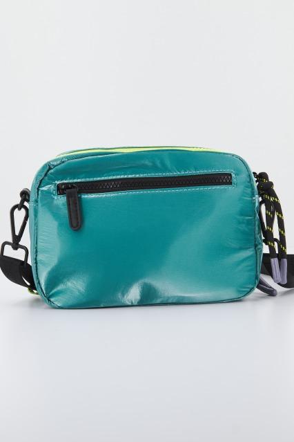 MUNICH DEEP CROSSBODY en color VERDE (3)
