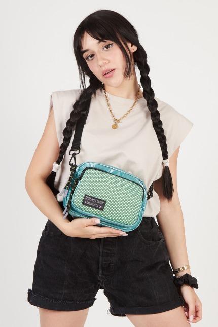 MUNICH DEEP CROSSBODY en color VERDE (5)
