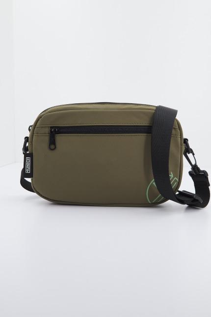 MUNICH RECYCLED X CROSSBODY en color VERDE (1)