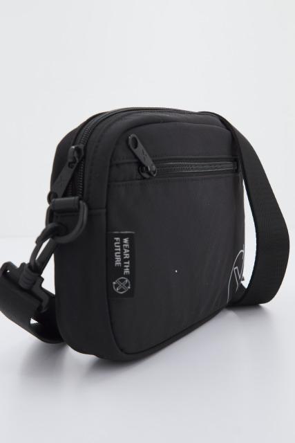 MUNICH RECYCLED X CROSSBODY en color NEGRO (2)