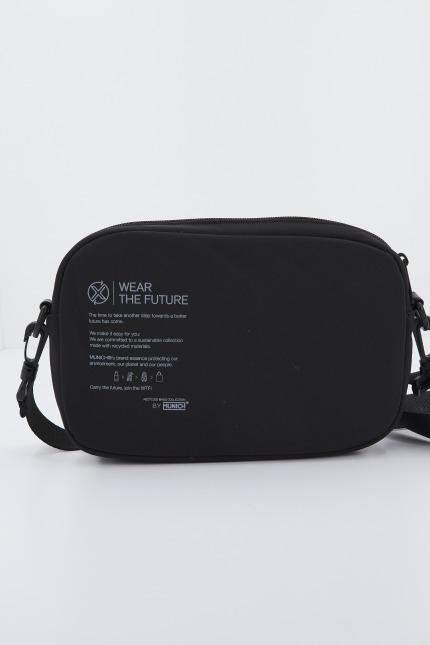 MUNICH RECYCLED X CROSSBODY en color NEGRO (3)