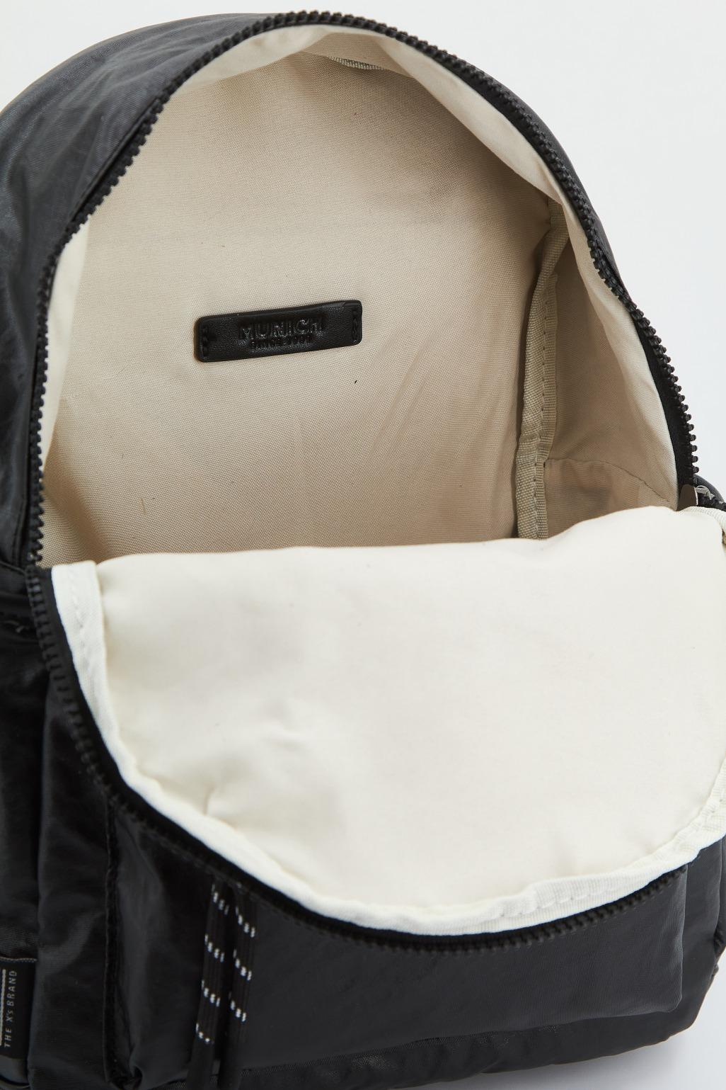 MUNICH SENSE BACKPACK en color NEGRO (4)