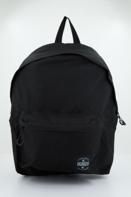 MUNICH BASICS BACKPACK BTS en color NEGRO (1)
