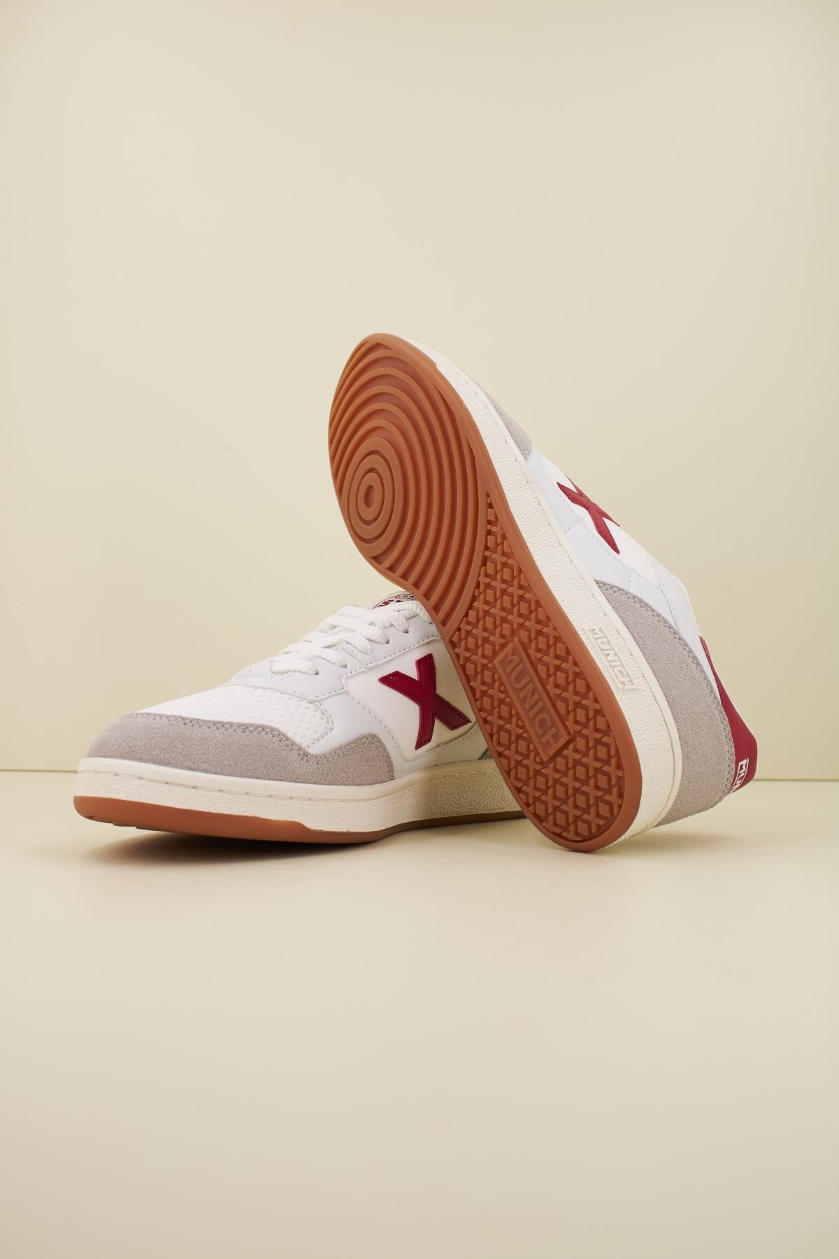 MUNICH ARROW en color BLANCO (4)