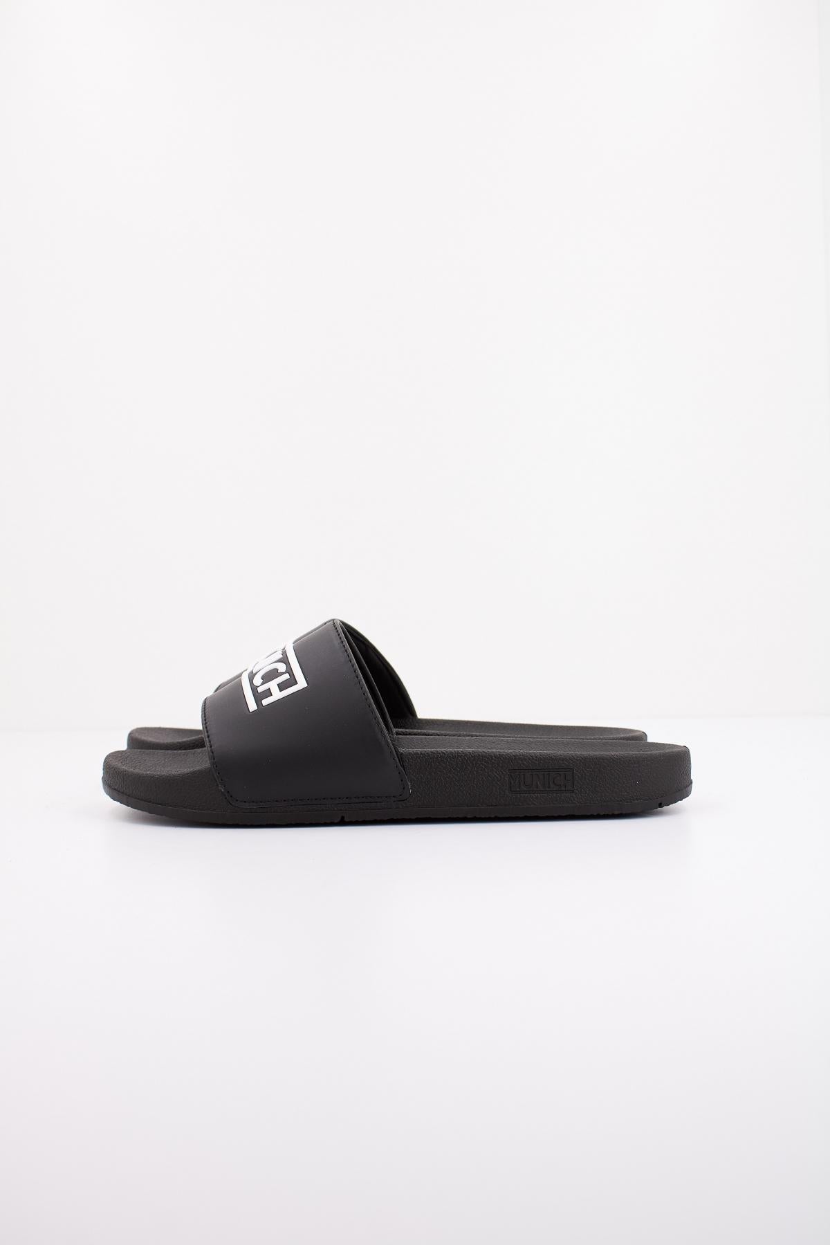 MUNICH FLAT SLIDER D LOGO BLA en color NEGRO (1)