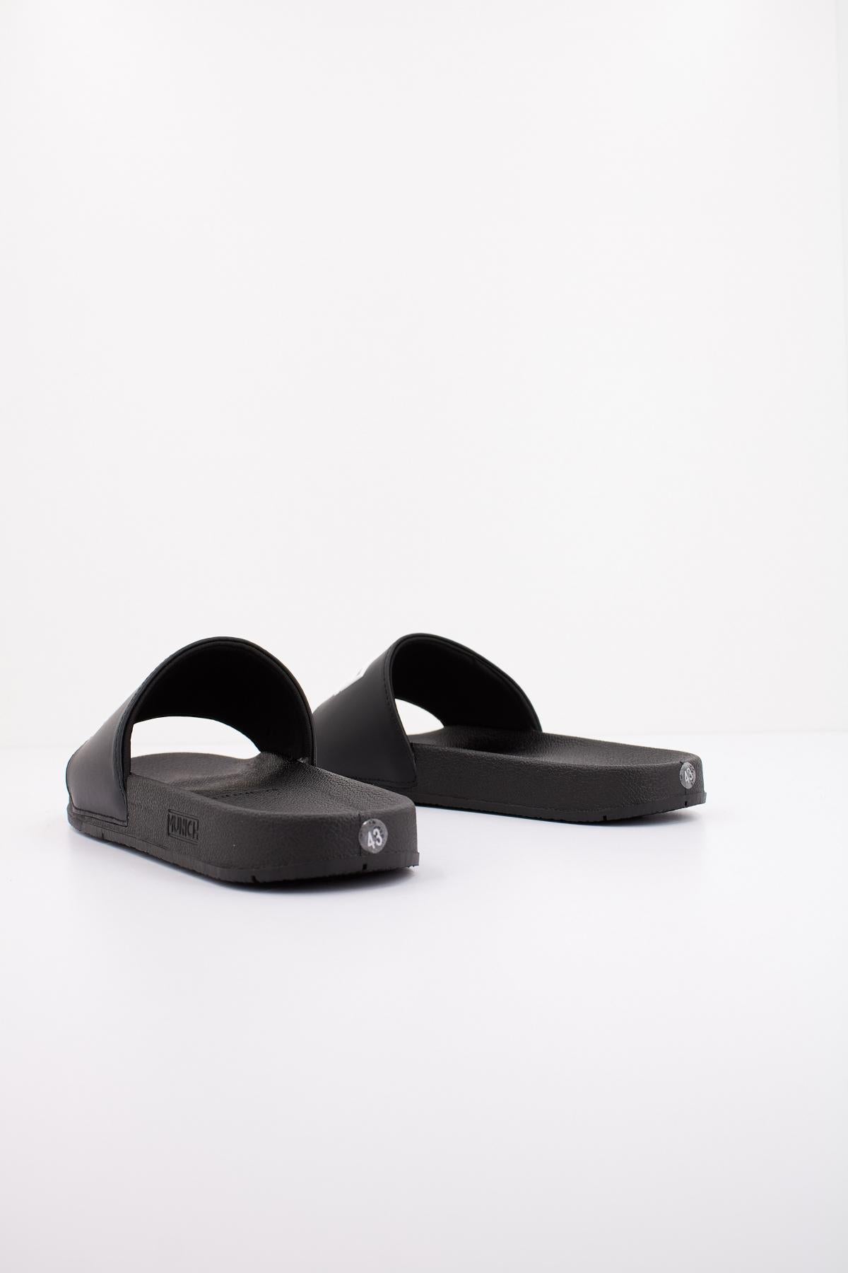 MUNICH FLAT SLIDER D LOGO BLA en color NEGRO (3)