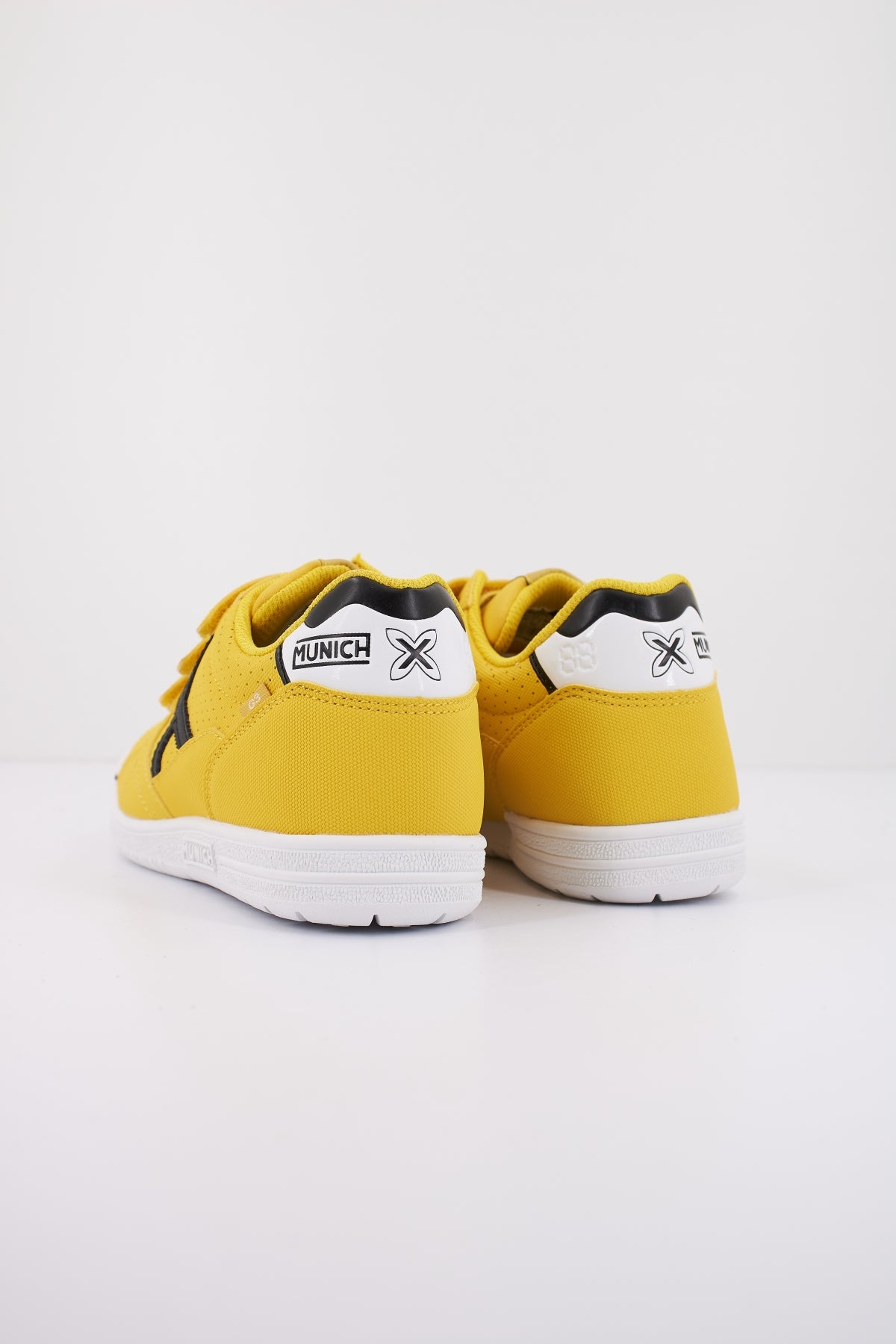 MUNICH G- KID VCO OTEROS en color AMARILLO (3)