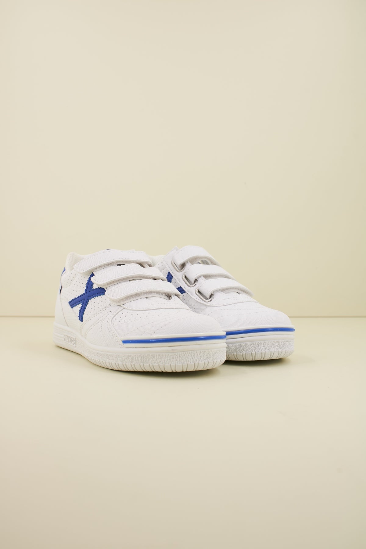 MUNICH G- KID VCO OTEROS en color BLANCO (2)